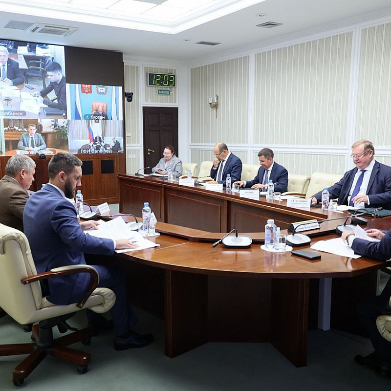 Состоялось совещание по вопросу расселения аварийного жилья в Уральском федеральном округе