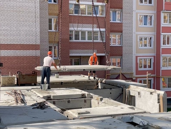 Генподрядчик строительства проблемного дома в Костроме вышел на уровень третьего этажа